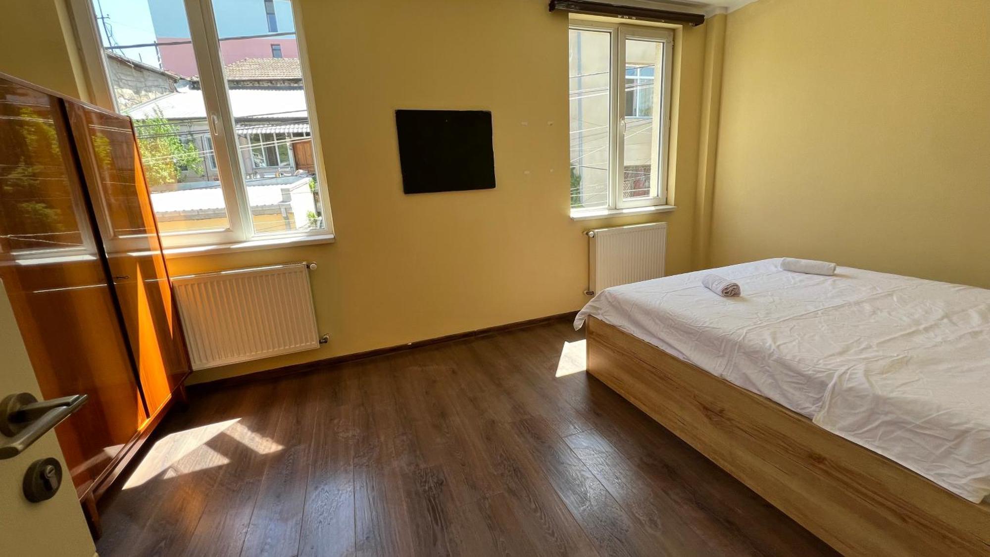 Garden House Tbilisi Ξενοδοχείο Εξωτερικό φωτογραφία
