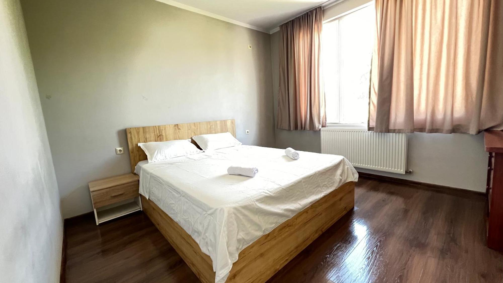 Garden House Tbilisi Ξενοδοχείο Εξωτερικό φωτογραφία